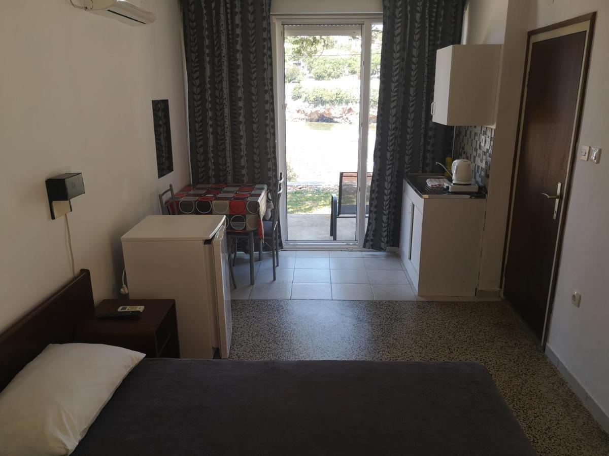 Guest House Morska Grota Povile Εξωτερικό φωτογραφία
